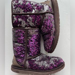 SEQUIN PURPLE SILVER UGGS
